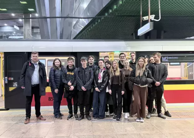 Wizyta studyjna studentów WE w Metrze Warszawskim i Enter Air